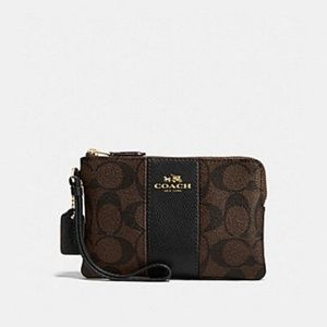 COACH Corner Zip Wristlet Canvas - Brown